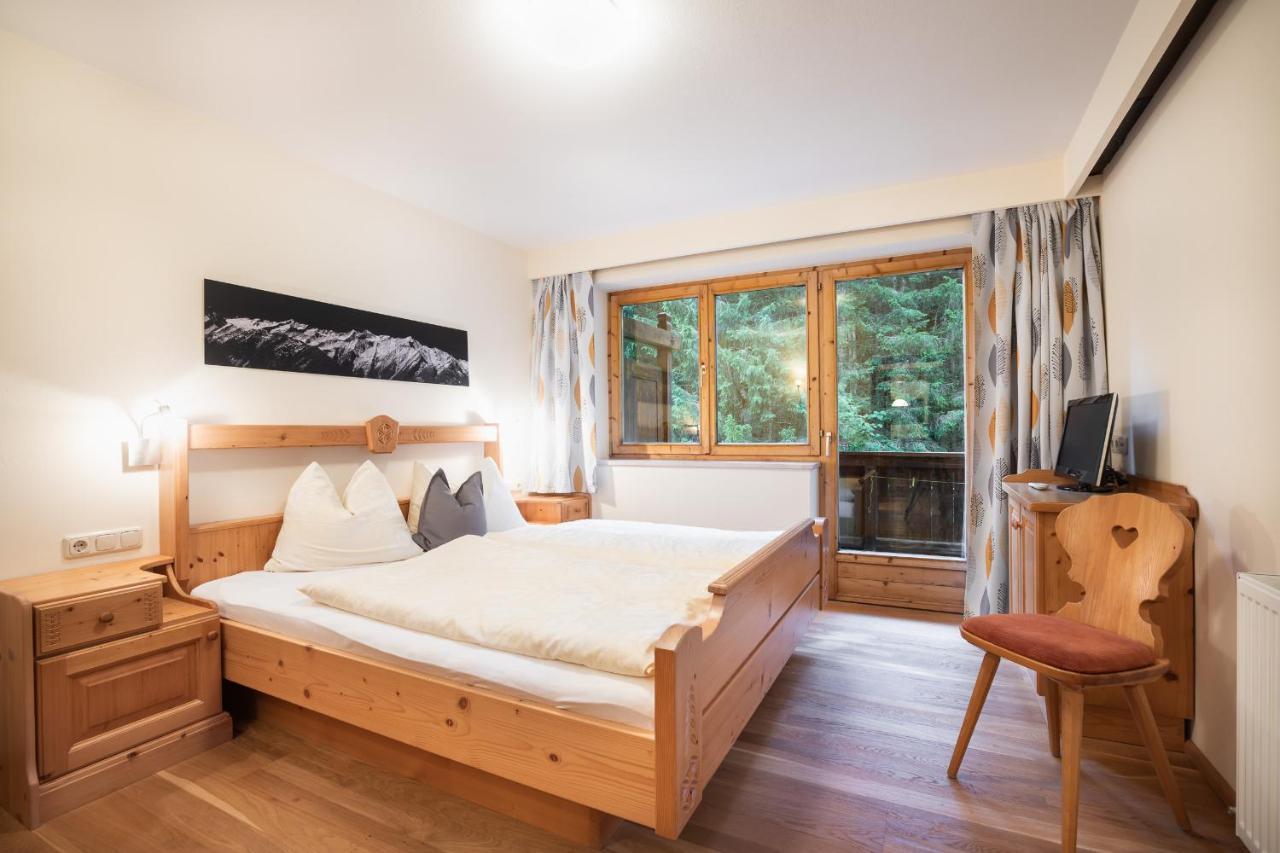 Appartements Hochlega Neukirchen am Grossvenediger Luaran gambar