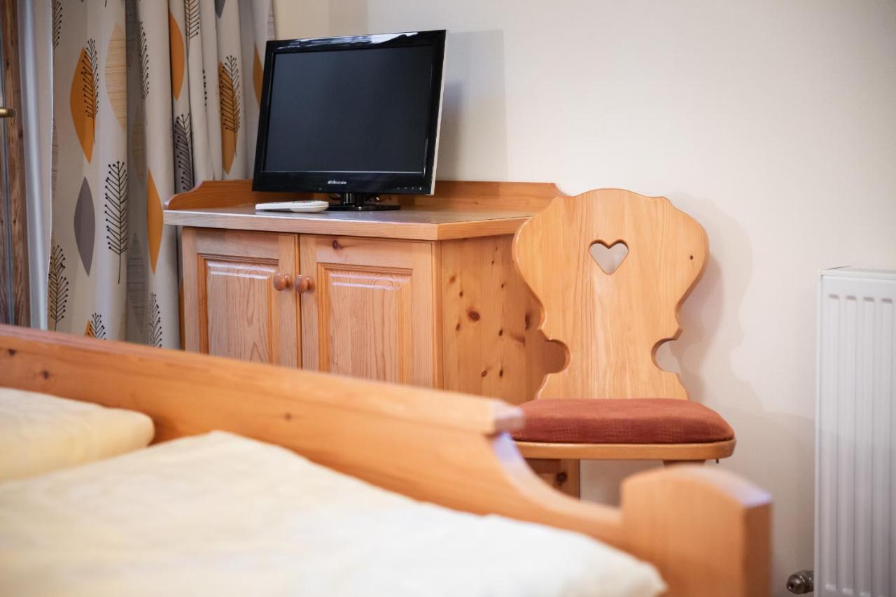 Appartements Hochlega Neukirchen am Grossvenediger Luaran gambar