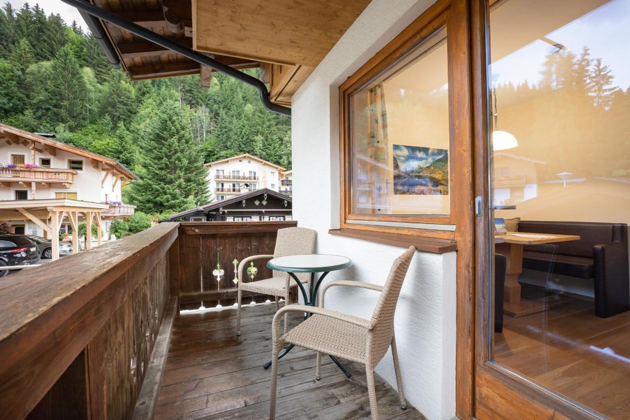 Appartements Hochlega Neukirchen am Grossvenediger Luaran gambar