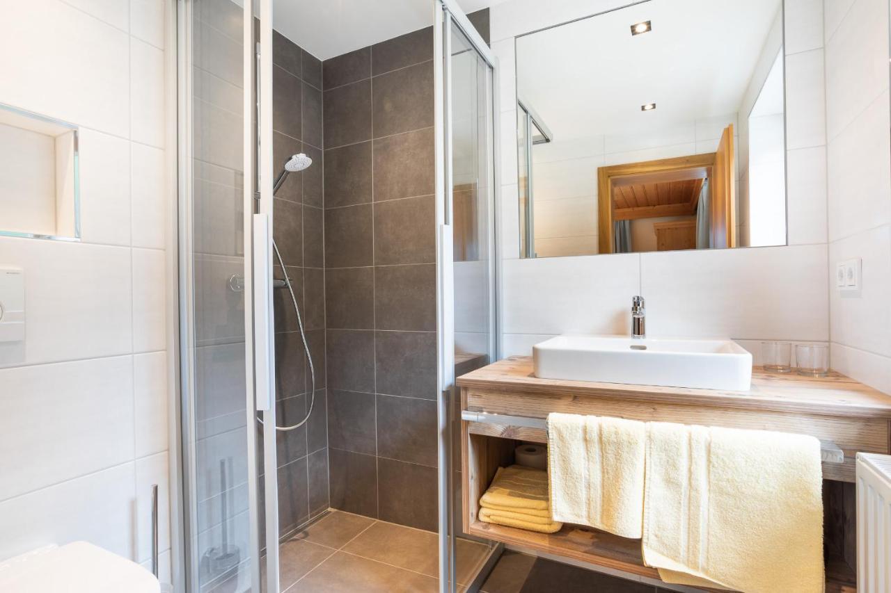 Appartements Hochlega Neukirchen am Grossvenediger Luaran gambar