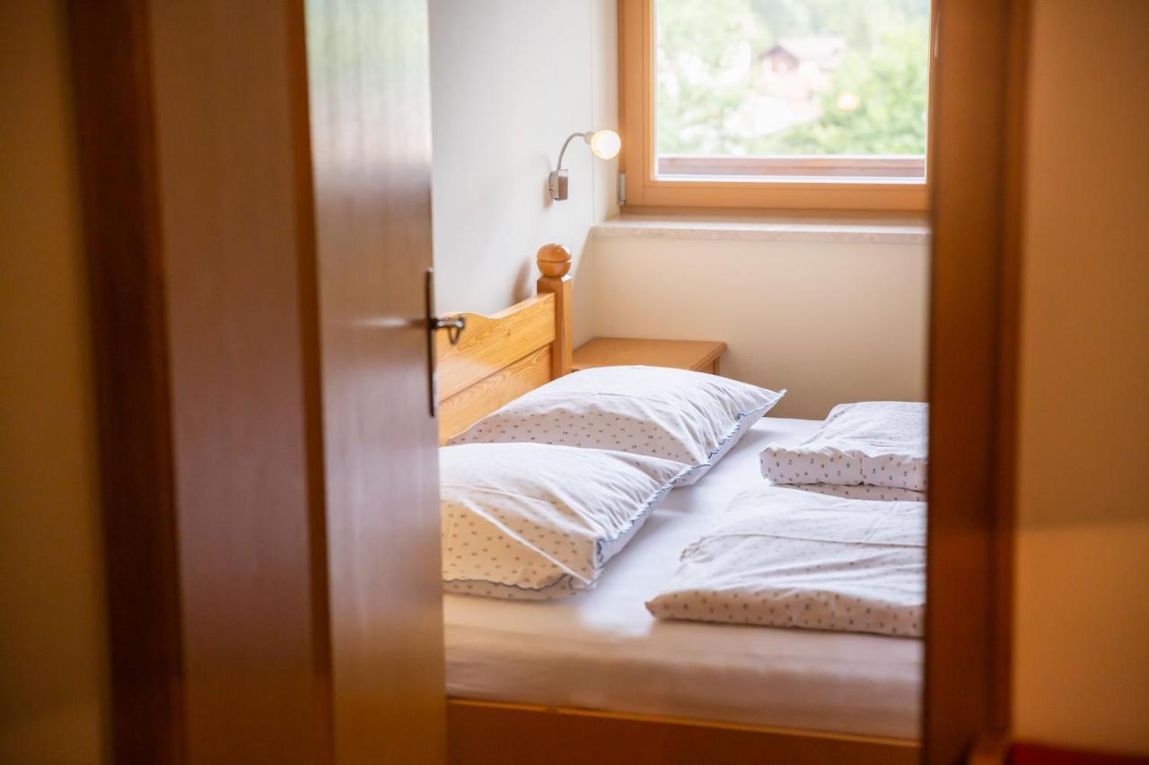 Appartements Hochlega Neukirchen am Grossvenediger Luaran gambar